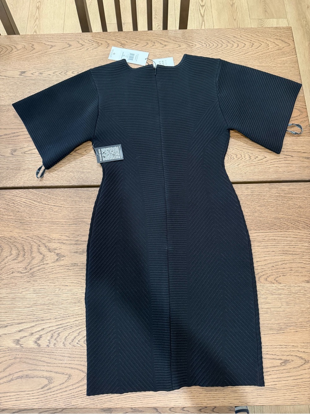 HERVE LEGER Black Textured Short-Sleeve Dress - Picture 2 of 2